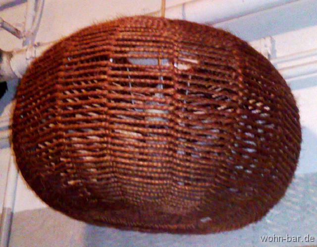 sisal 60er jahre sisallampe,<br>
durchmesser 45cm, h 30cm,<br>
18,-euro