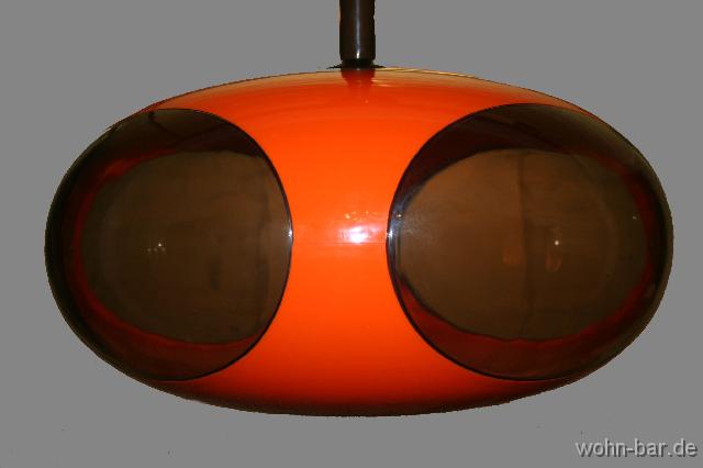 spacecolani 1970er jahre colani-kunstofflampe, hhenverstellbar,<br> durchmesser 40cm, h 21cm,<br> 125,-euro